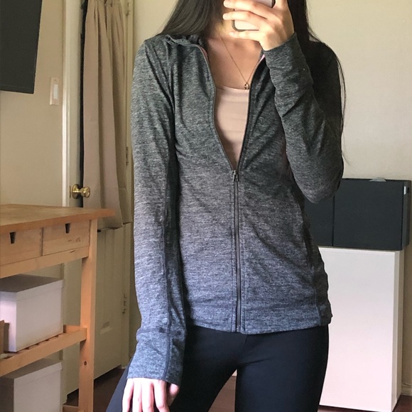 H&M Training Zip Up - Picture 2 of 2